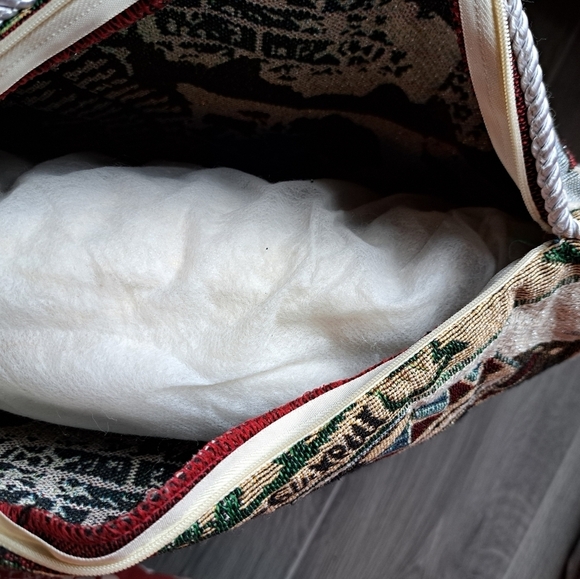 VTG SANTA CLAUS tapestry cushions roped edging zip closure Holiday decor Set 2 - Picture 4 of 7